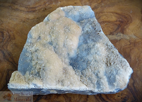 Chalcedon, flacher Rohstein